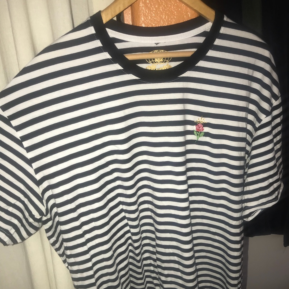 Striped black and white Rose tee